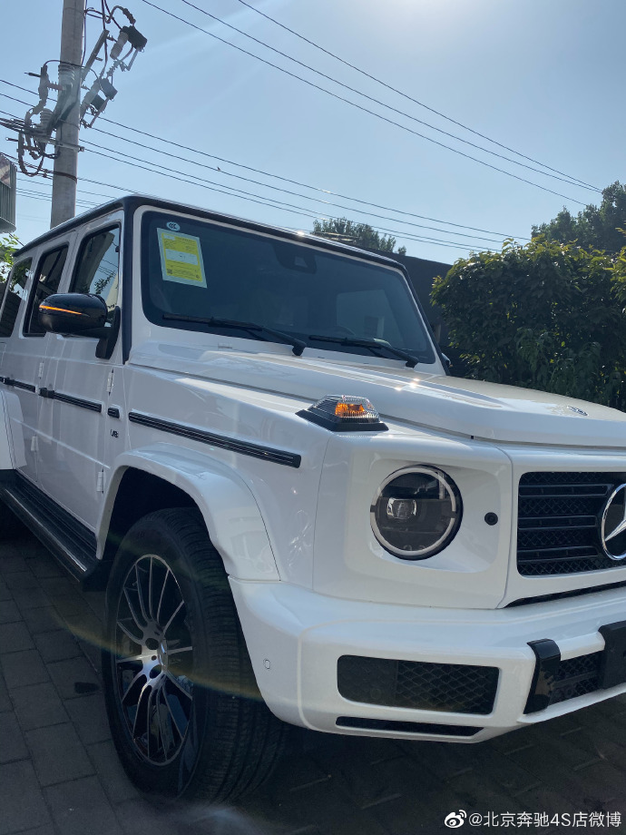 2020款奔驰g500的硬汉形象可谓深入人心