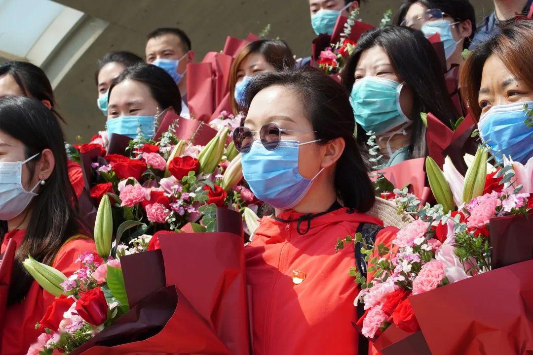 北京地坛医院、号贩子代挂，加客服微信咨询医疗成果的简单介绍