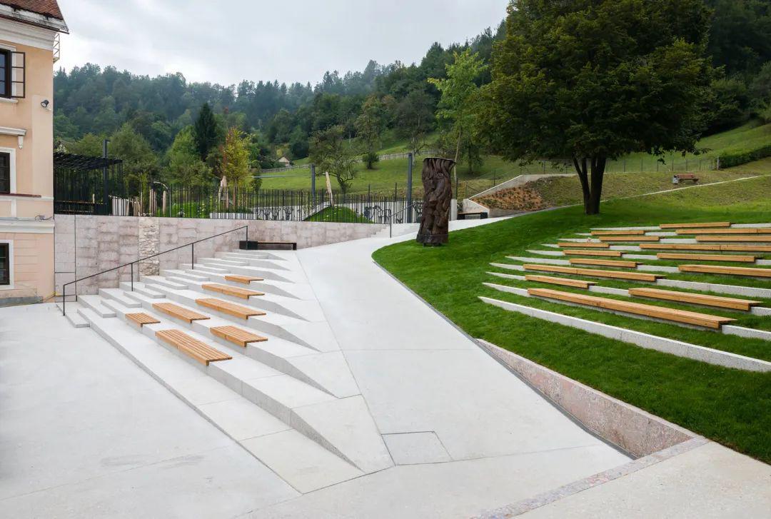 集颜值与功能于一身台阶处理高差可以这么设计