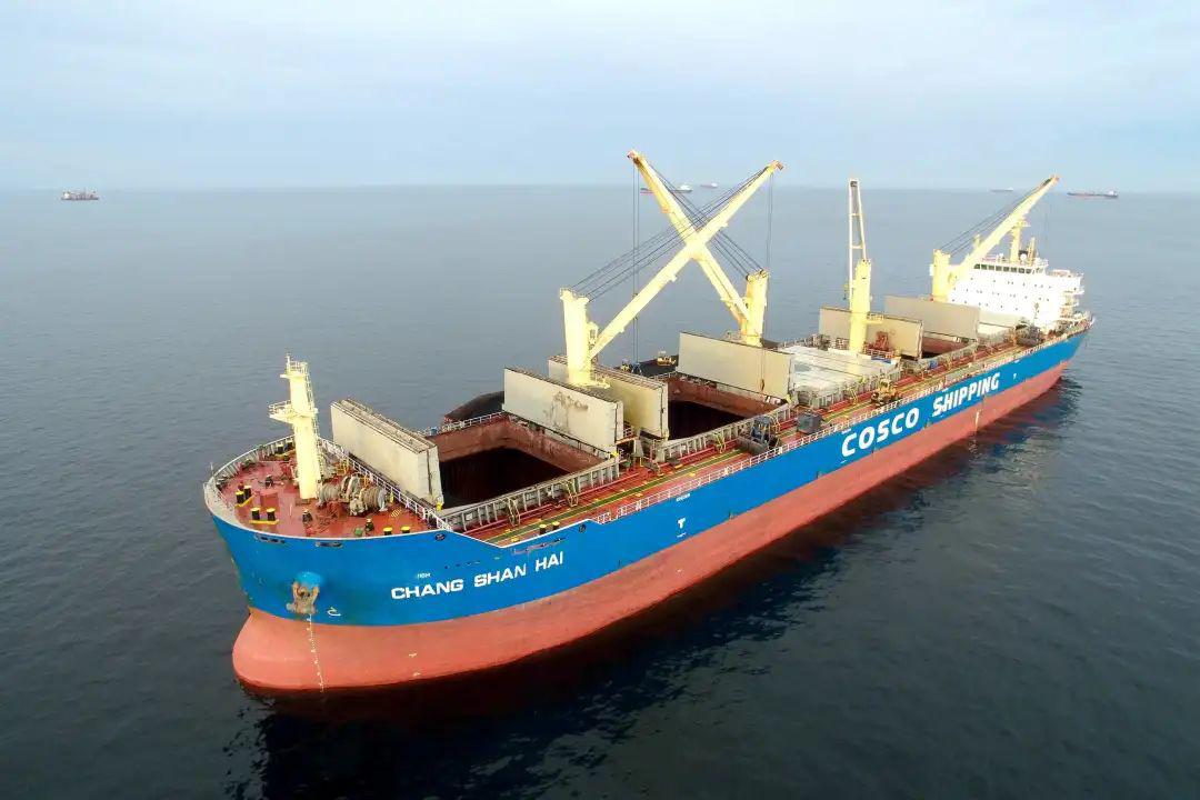 船员换班,不仅涉及交通运输部,还涉及到当地的海关检验检疫,移民,医疗