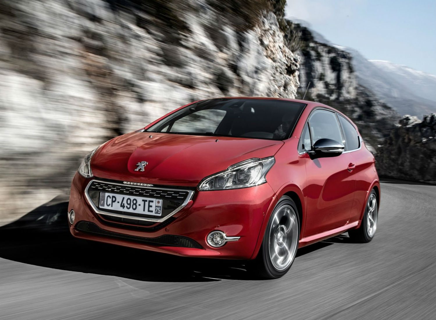 标致208gti被低估的法系小钢炮专注操控和驾驶乐趣