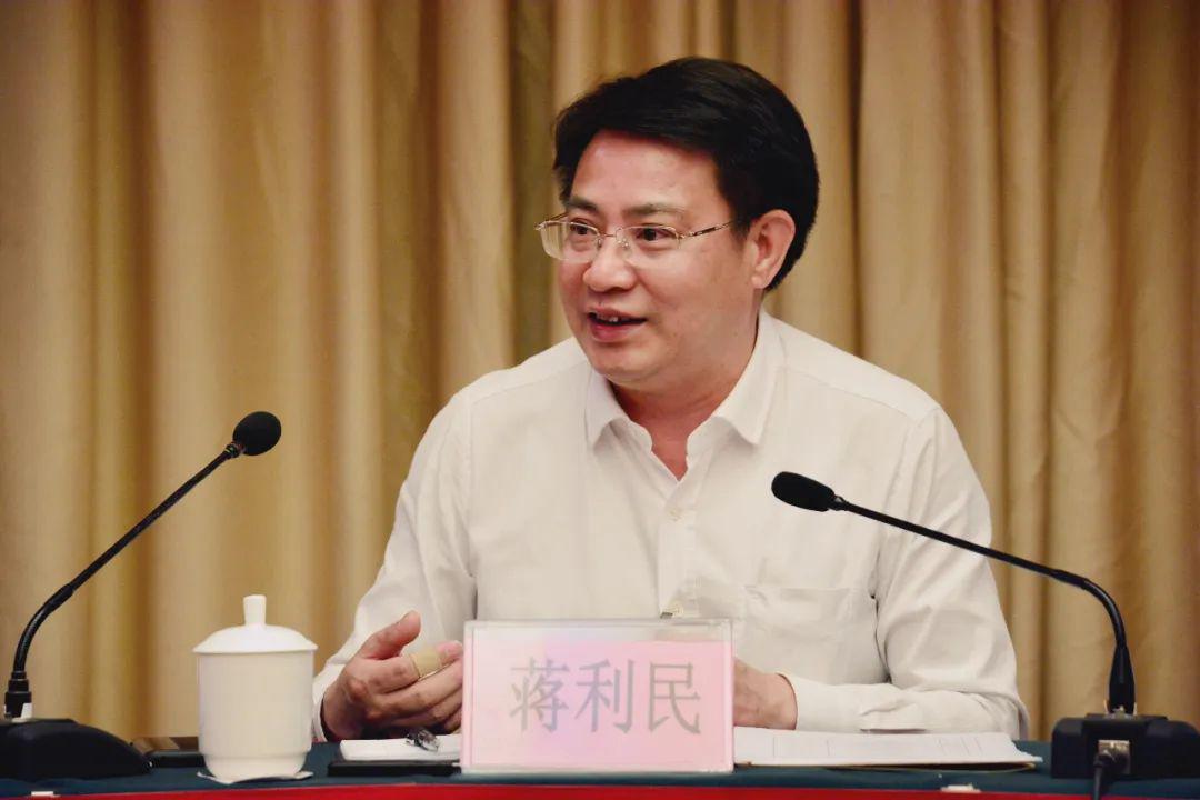 聚焦两会蒋利民参加区政协五届四次会议工商联委员联组讨论