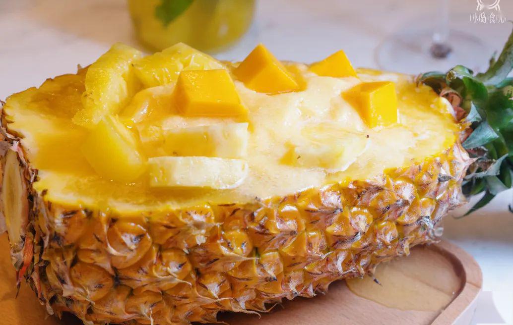 ①『 后台对话框回复黑凤梨』5月4日(周一)中午12点抽取10位幸运鹅