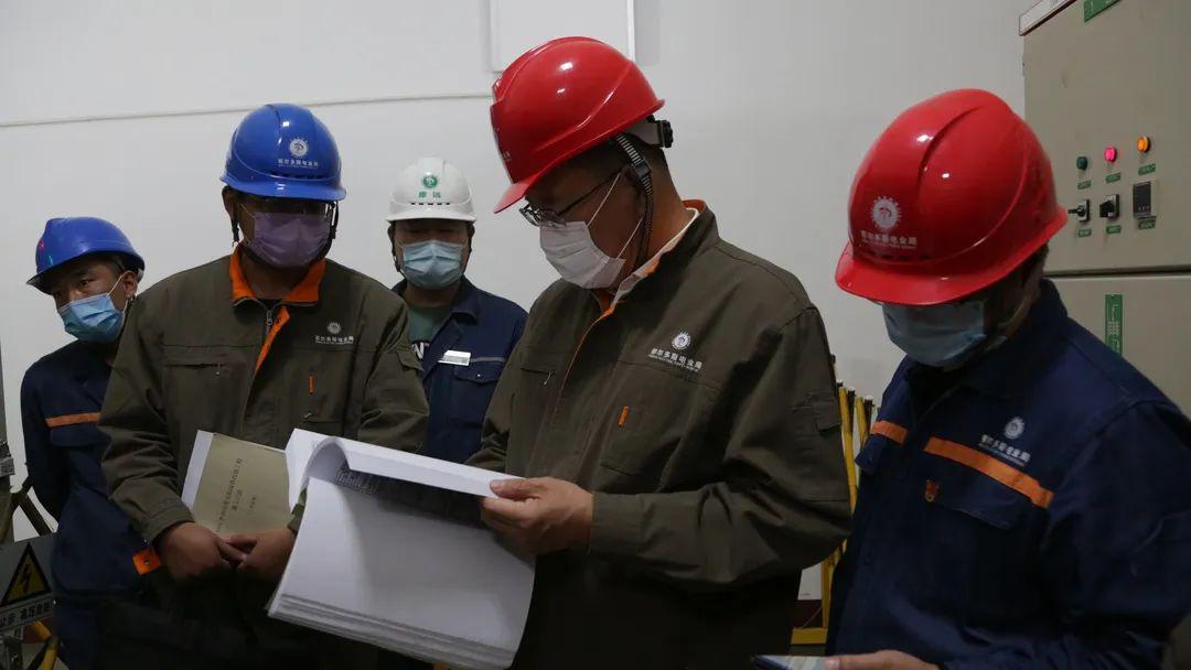 王玉良深入康巴什区检查调研