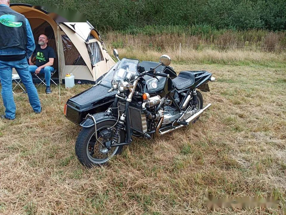 改装柴油发动机的宝马摩托车