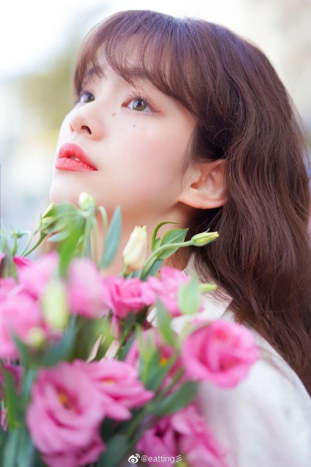 c,完美日记,无他相机,爱格杂志 合作明星达人:费沁源,孙珍妮,成果