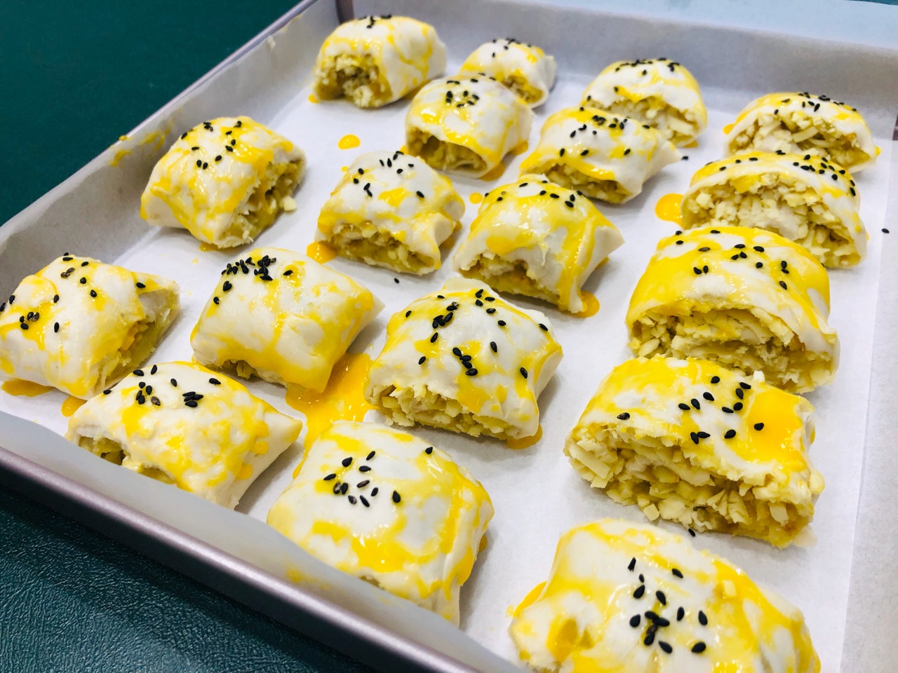 原创用手抓饼就可以做的红薯芝士卷用料简单营养好吃早餐就吃它