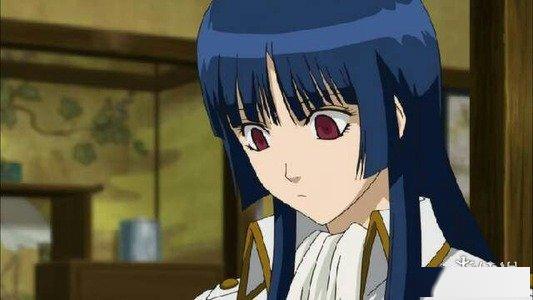 见回组副长,蓝发红瞳的三无少女,是巡警组从暗杀部队天照院奈落挖角来