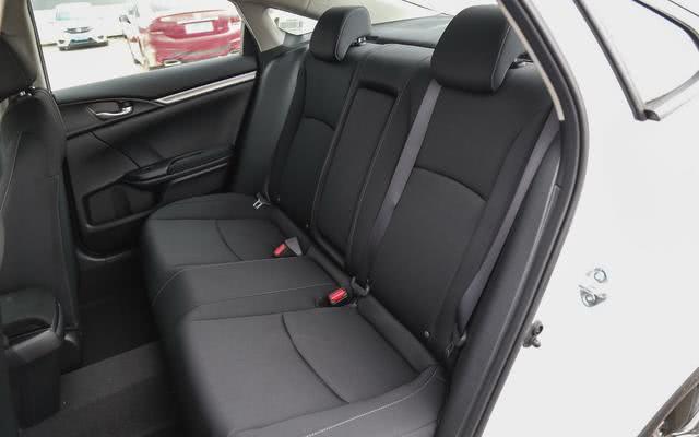 别总想思域轴距28米的b级车配l2级自动驾驶12w入手不香