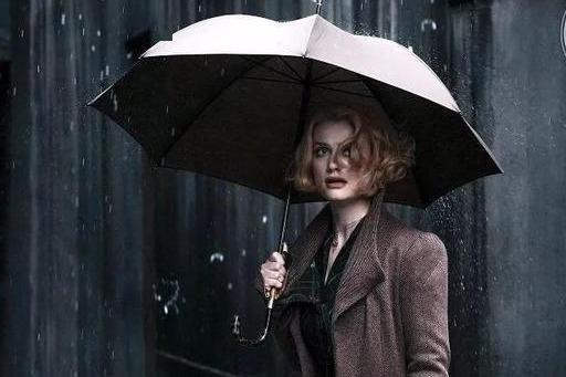 《双城记》:狄更斯,我们都在直升天堂,我们都在直下地狱