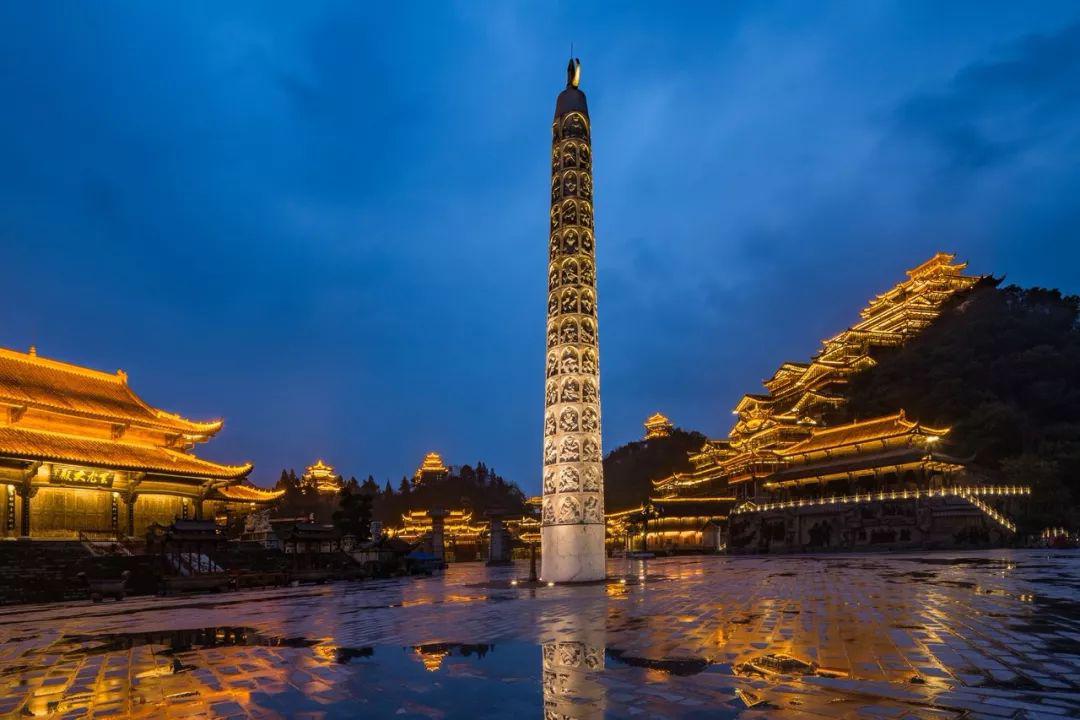 基地,在这里得以集中展现,黔中文化以及蚩尤文化,五千年郁山盐丹历史