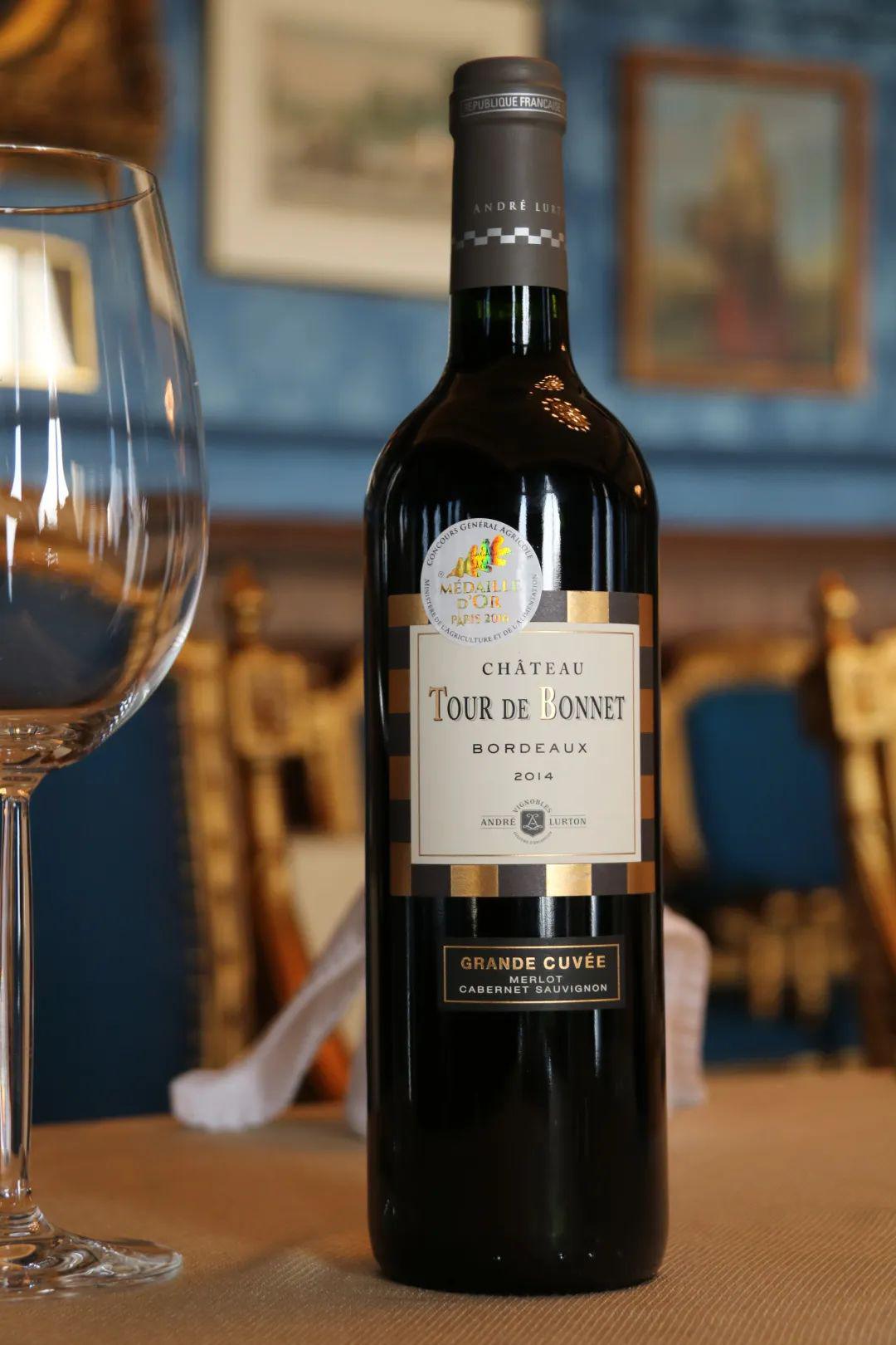 云列车带你探索波尔多博纳城堡