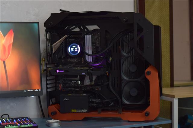 2000买个水冷坑不坑一起来看恩杰海妖z73一体式水冷体验