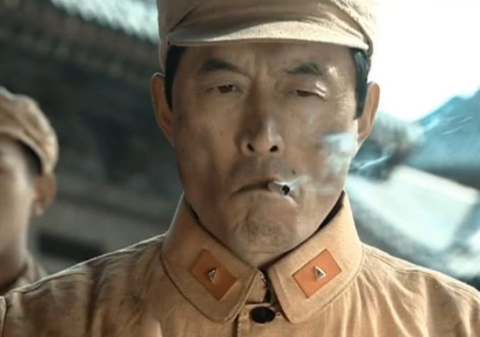 亮剑:都是战败之后被俘的常乃超,一个不气馁,一个像杀猪的