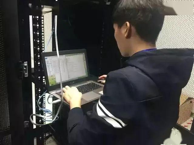 职业初体验|组网搭云,"灵魂带电"_实践