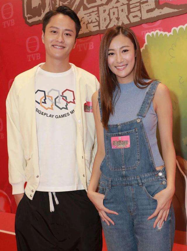 太太正在怀孕,并将在下个月临盆之际,黎振烨居然被爆与小花朱智贤偷情