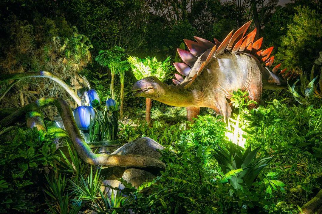 恐龙基因研究中心硬核高科技完美还原侏罗纪世界