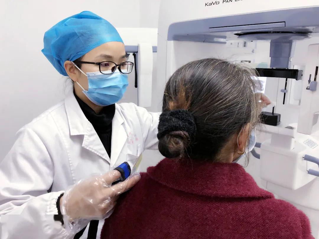 包含北大口腔医院、通州区代挂专家号，预约成功再收费的词条