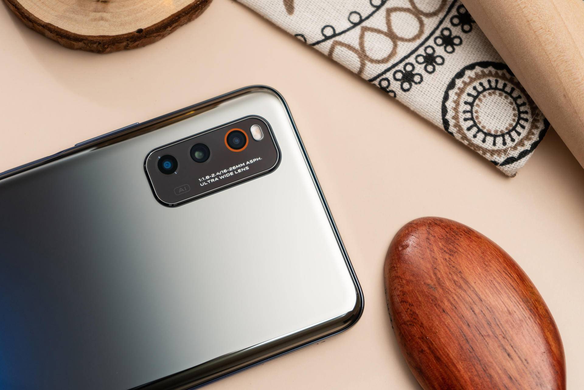 144hz高刷新率 骁龙865体验有多爽?iqoo neo3最新图赏来袭