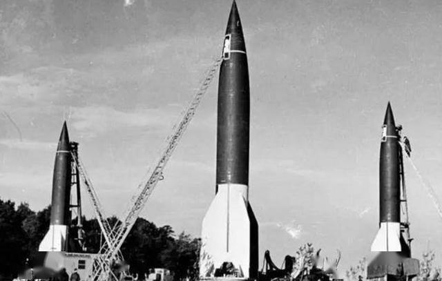 德国秘密武器用来轰炸英国的v系列导弹是怎样被研发出来的