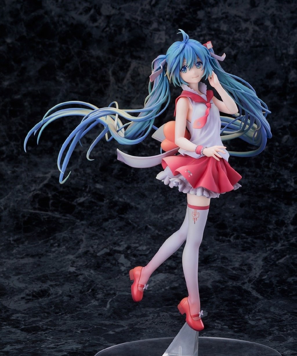 maxfactory初音未来初梦手办jk装展现甜美诱惑