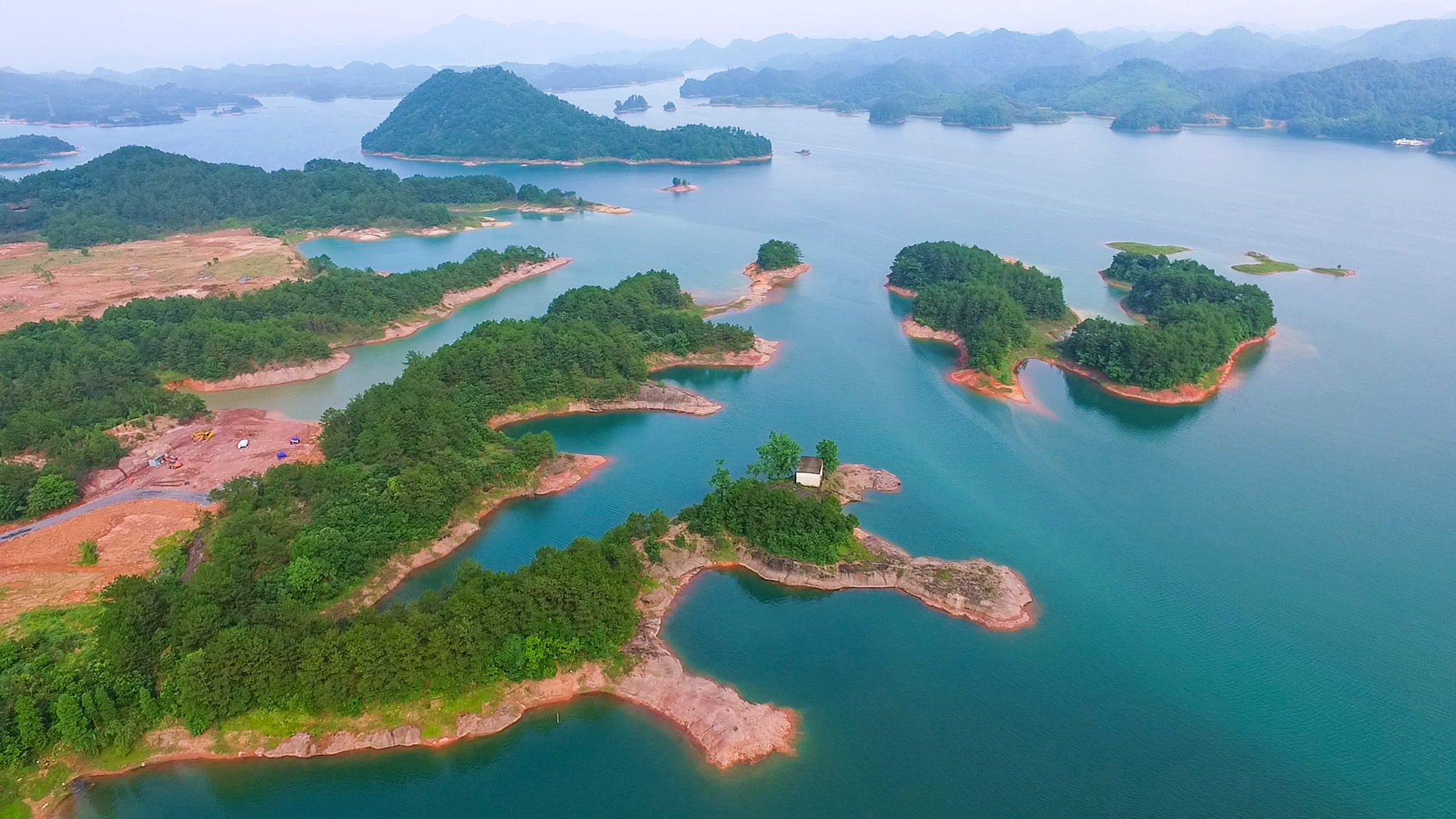 原创浙江淳安千岛湖,人在千岛山水画中游,多种旅行方式的乐生活之地