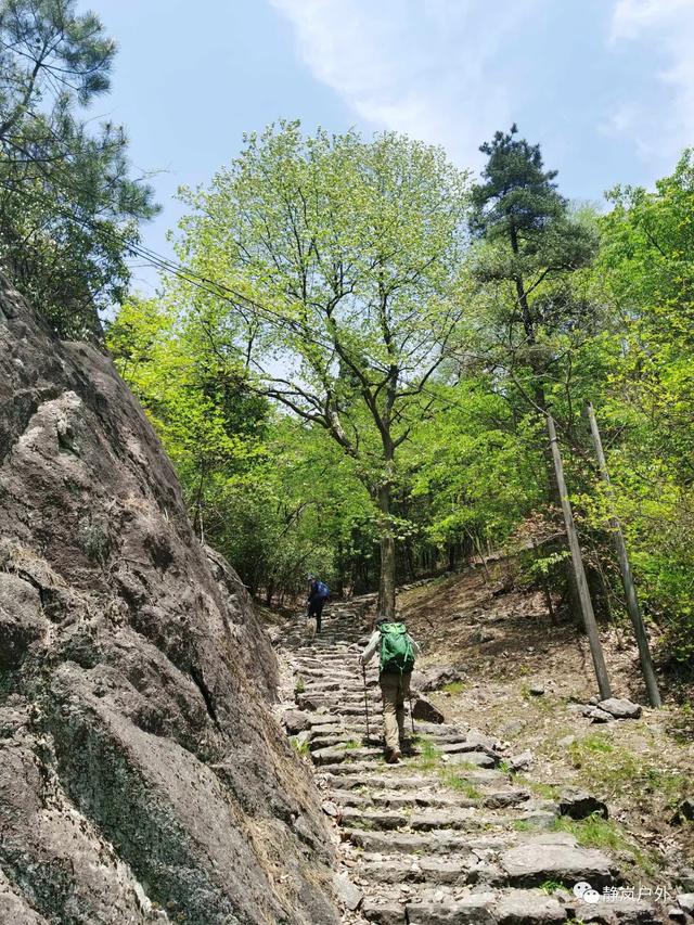 寧波超美戶外徒步線路三十六灣徐鳧巖黃泥漿崗商量崗環線