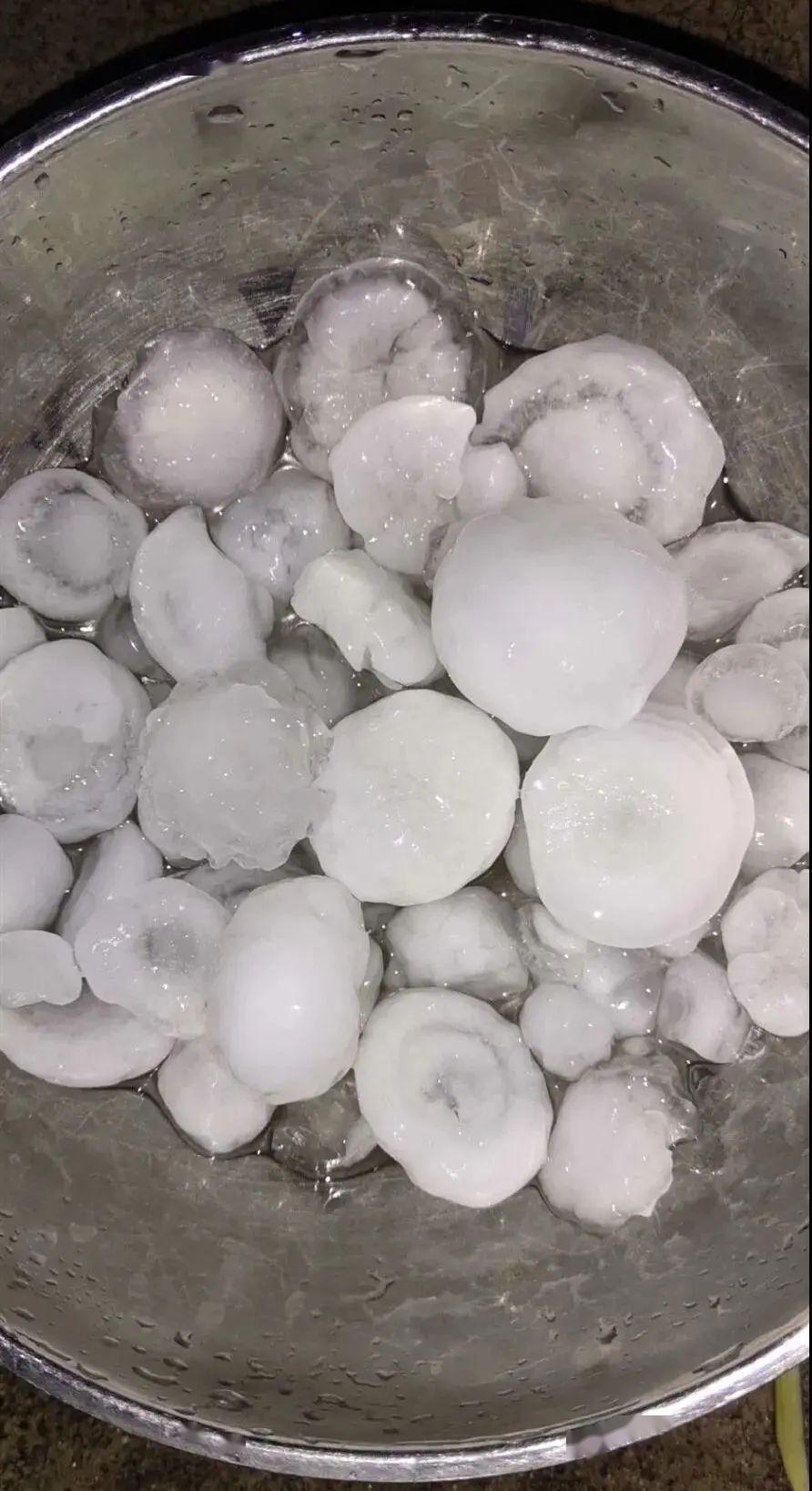 数说冰雹:温暖季节天上掉的"冰疙瘩"有什么规律可循?