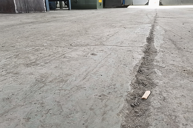 旧地面翻新一次性地面起灰起砂处理到位