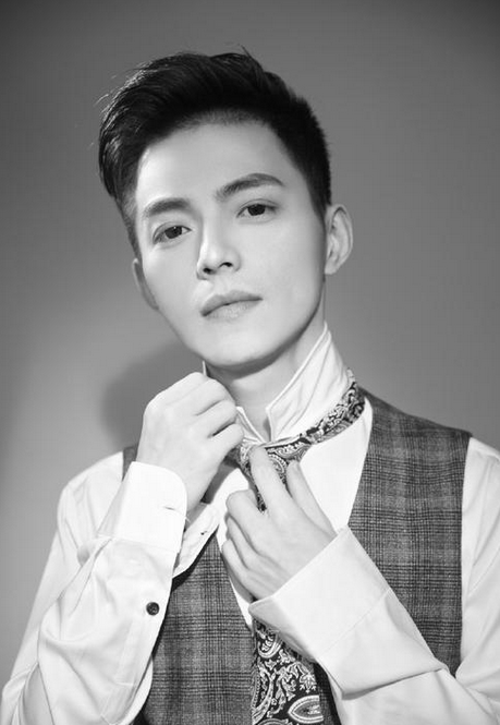 原创和陪玩杠上了lol智勋再点小姐姐收了2张图后赶紧叫别发了