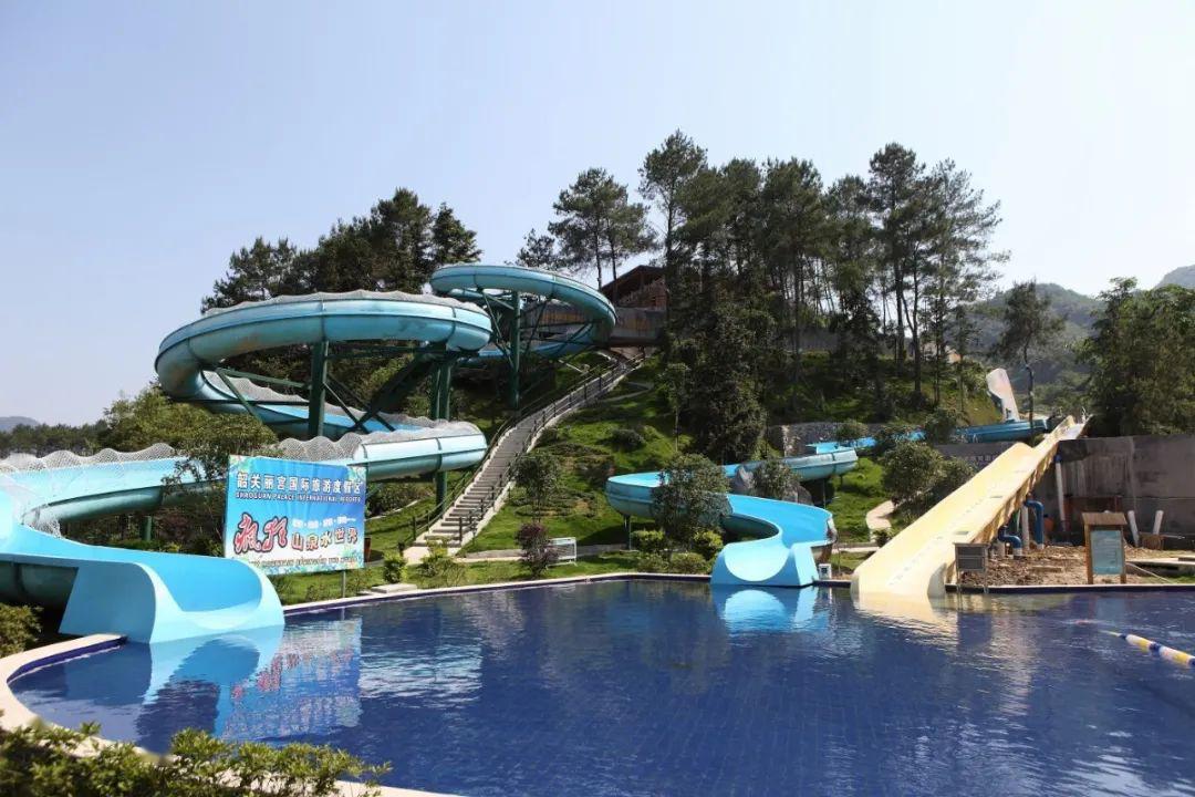 福利来袭别眨眼丽宫温泉1大1小温泉游仅售499元温泉泳池多种不同种类