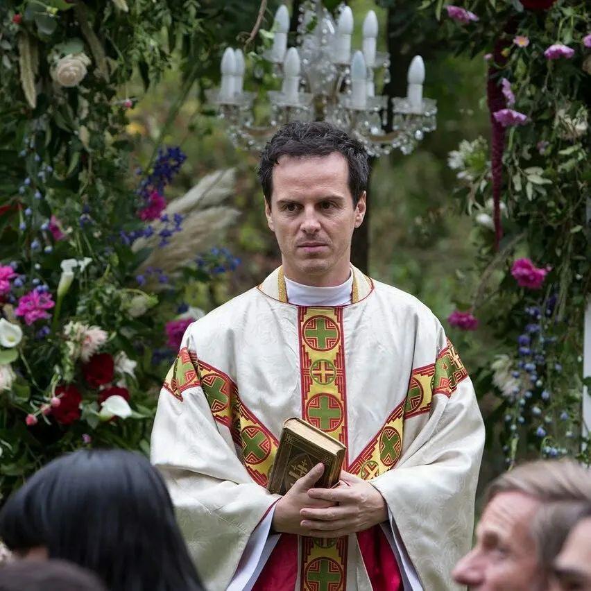 漫长的时间甚至生命,很难将fleabag和神父间不算爱情的爱情归类于此