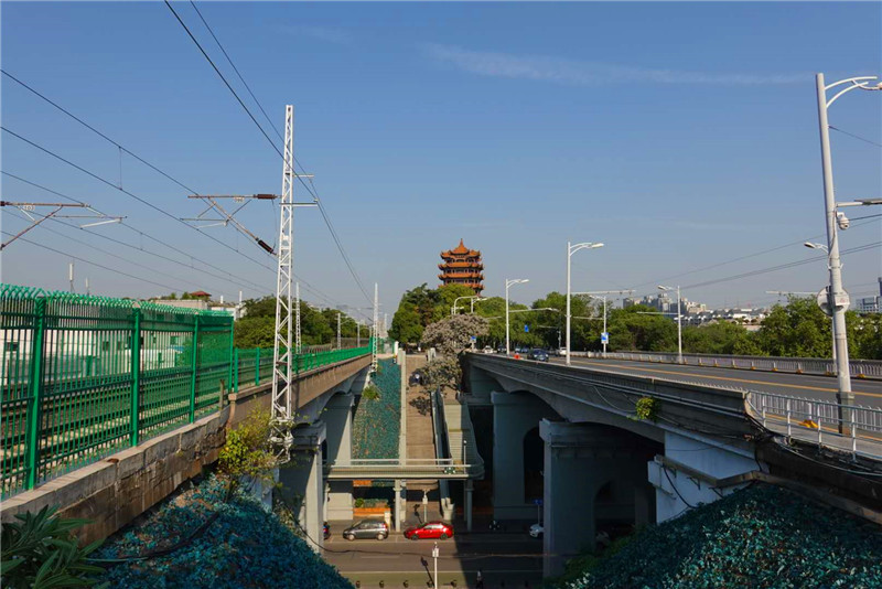 航拍黃鶴樓和武漢長江大橋