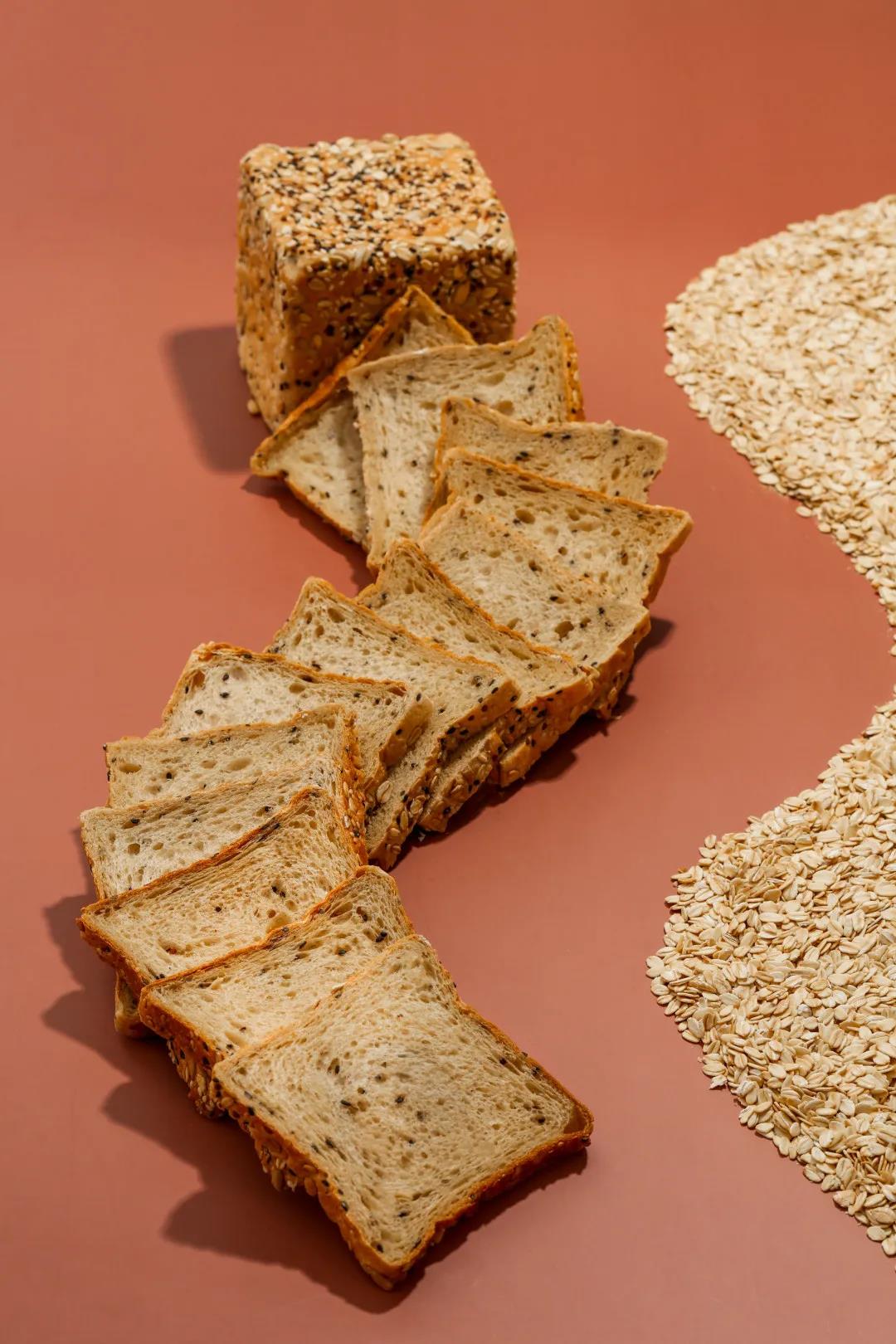 超多多「多谷物方包」到底有多好吃?