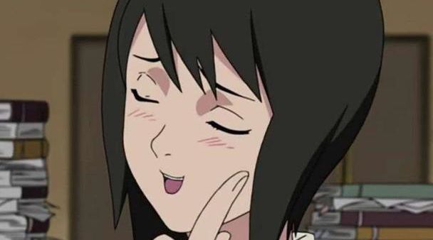 静音作为纲手的亲信,也是纲手的徒弟,但是静音和纲手的关系并不止如此