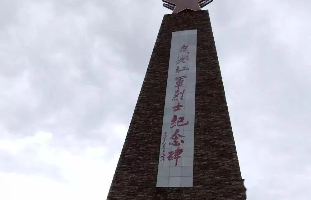 一天三趟革命老区短途班线车正式开通试运行