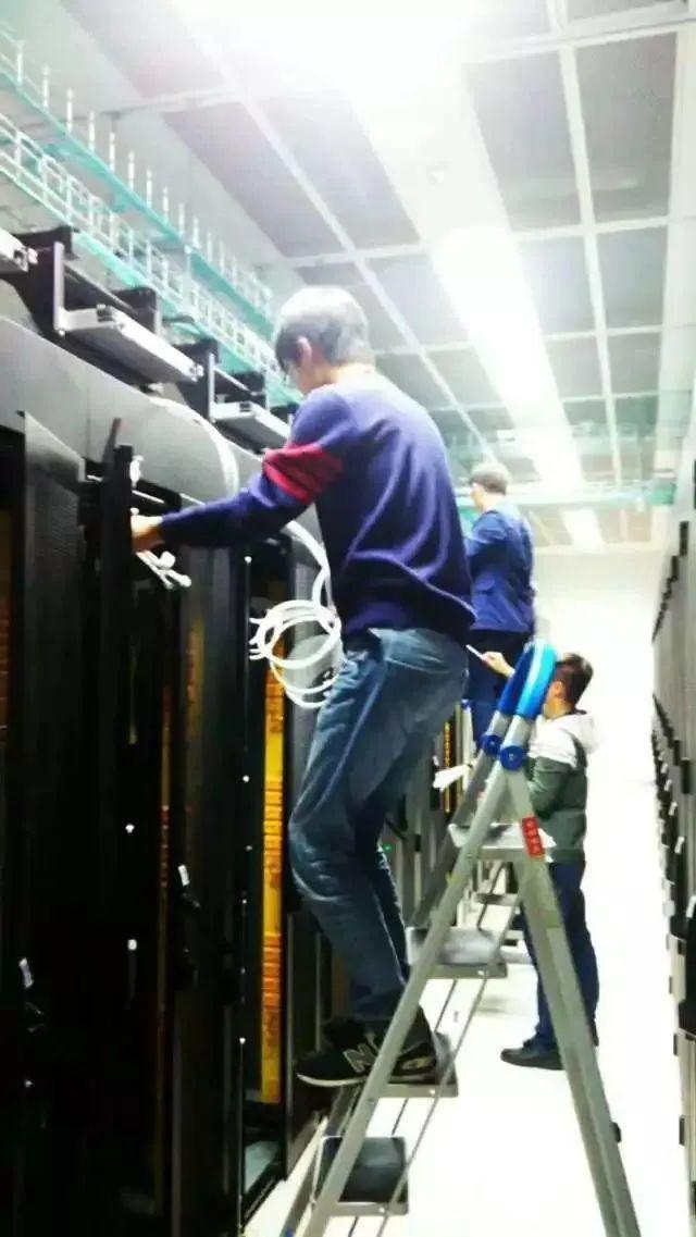 职业初体验|组网搭云,"灵魂带电"_实践