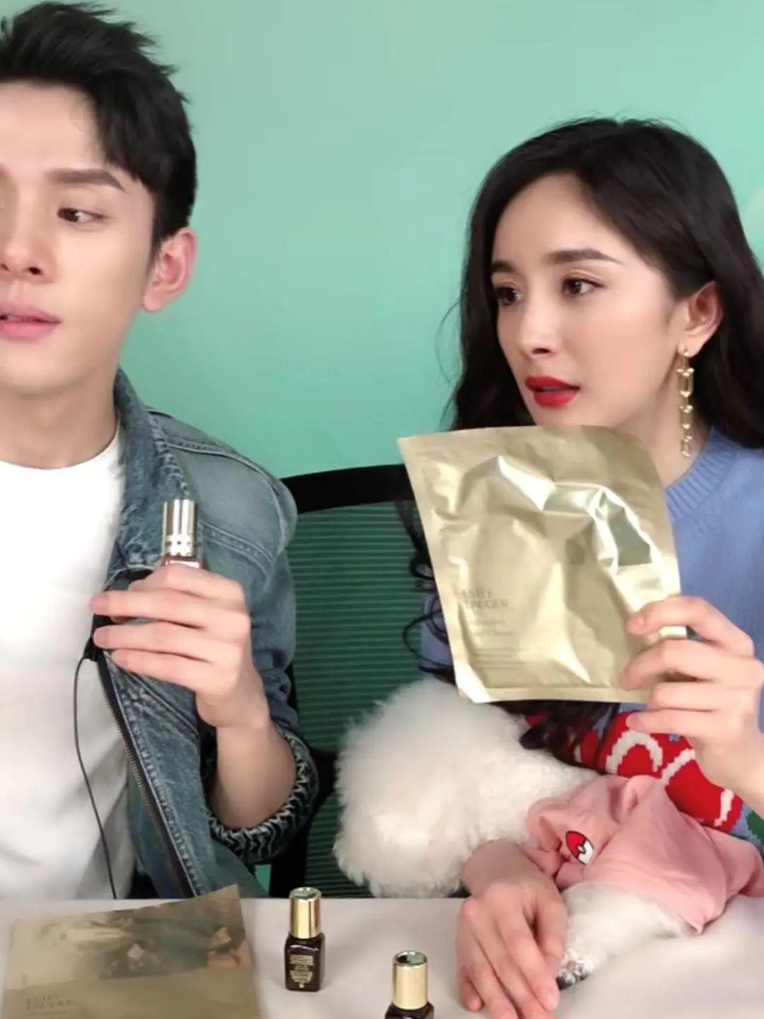 杨幂首次直播喜提五个热搜带货女王这回真出圈了