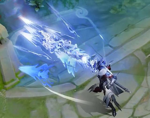 赵云新皮肤龙胆特效亮相,大招能召唤守护灵,有引擎之心玩家哭了