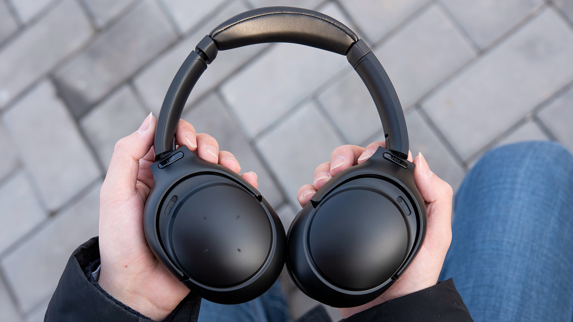 降噪耳机适合哪种场合用,降噪耳机适合哪种场合用呢