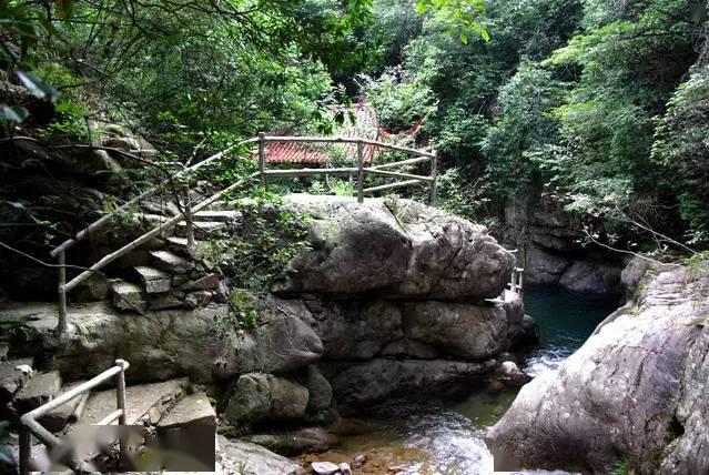 水竹灣省級森林公園佔地面積650公頃,是一處集遊覽健身,休閒度假於