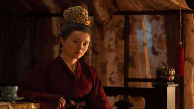 《清平乐》中的皇太后刘娥,为什么能掌权?为什么没能成为女皇?_宋真宗