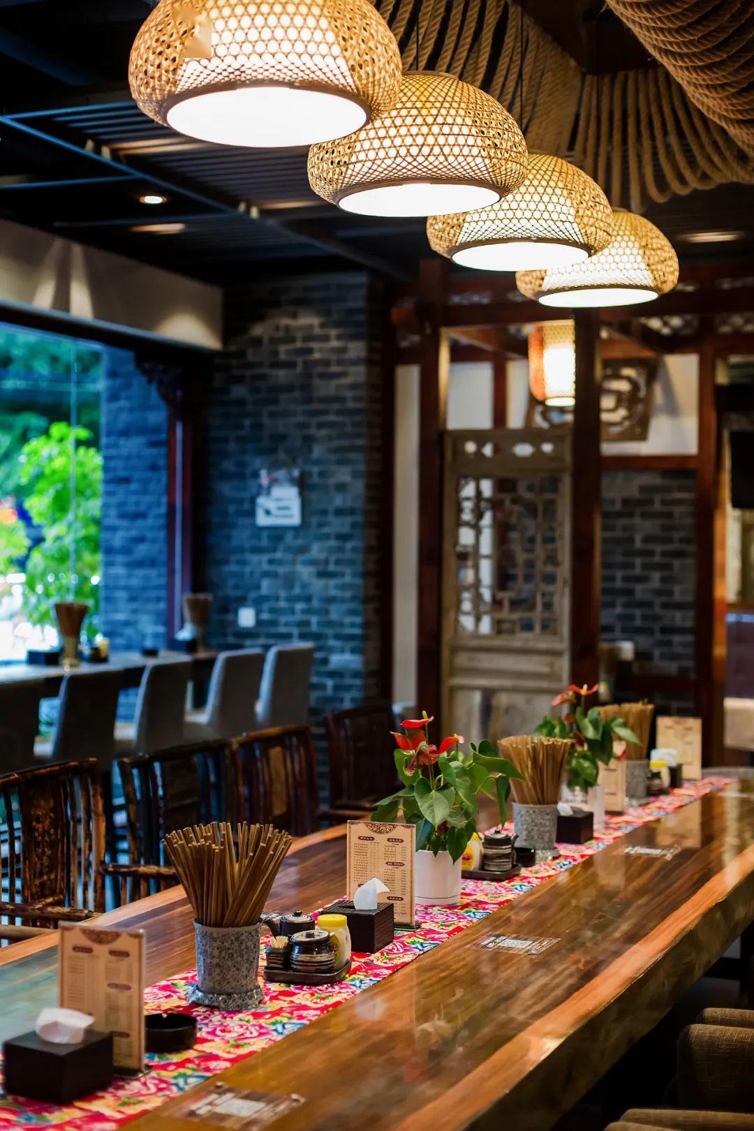 视频这家广安网红面馆拿手菜竟然在广安风靡了17年最勾魂的是这道菜