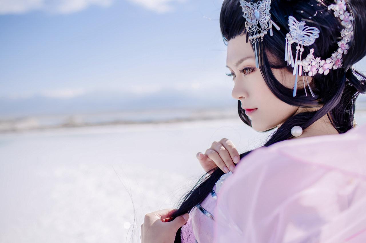 剑网三七秀秦风秀姐cosplay