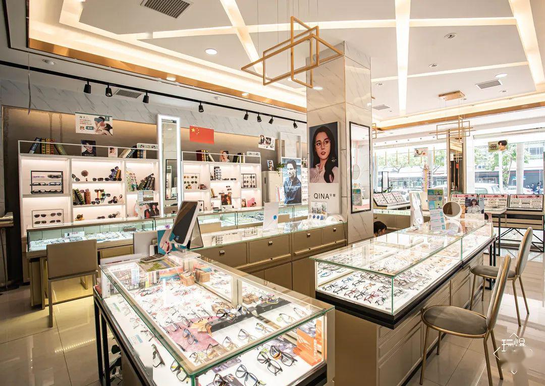 这家店壕有心50元即可实现的配镜自由只为暖心助学