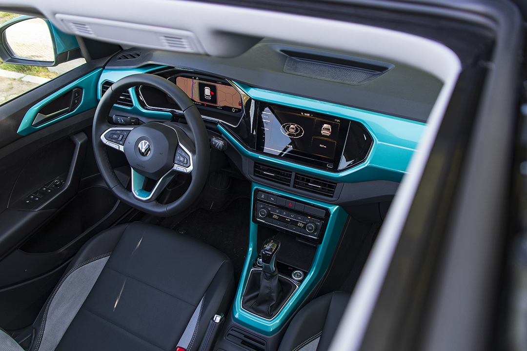 年少有为 不愿将就 试驾一汽-大众探影