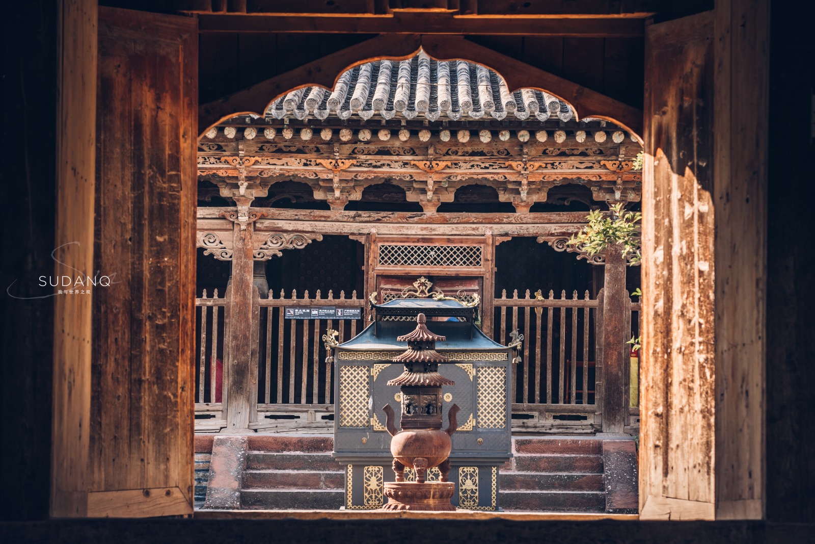 原创明朝皇帝朱允炆退位后究竟去了哪里传闻他在青海瞿昙寺出家