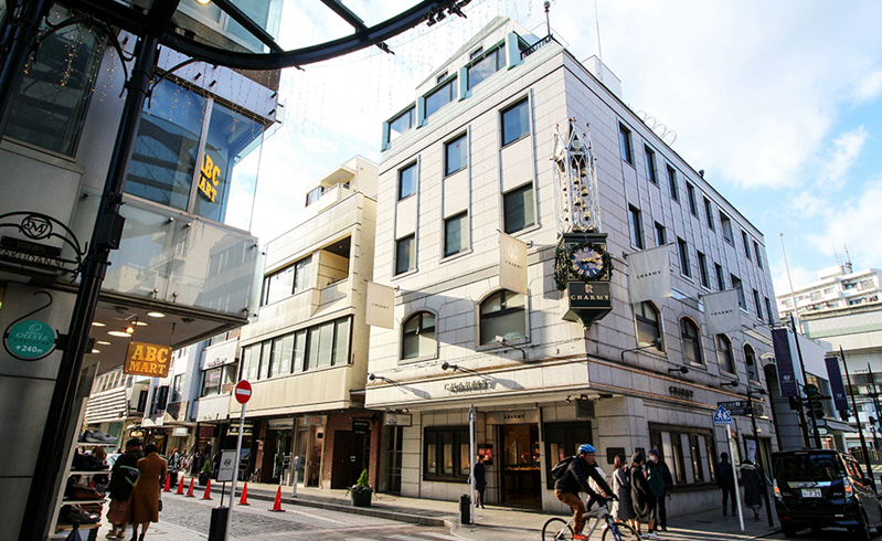 元町是领导横滨潮流的发源地有许多欧风造型的建筑物非常惬意