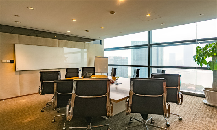丸盛商务中心时代金融中心联合办公空间