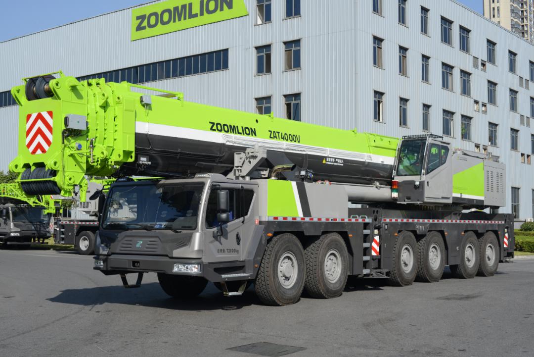 65米主臂搭配60米副臂6桥400吨吊车zat4000v百米高空轻松作业